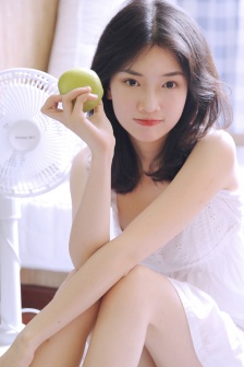 女狱秘闻